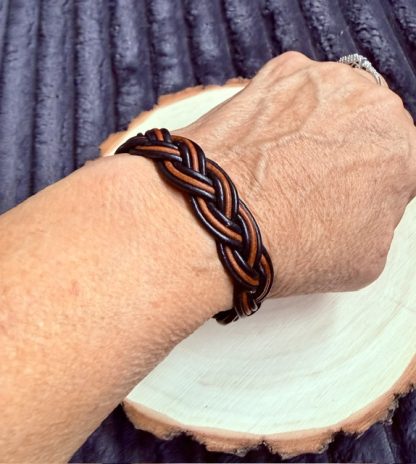 Three-strand Celtic Weave (Leather) – Mossy Springs Farm
